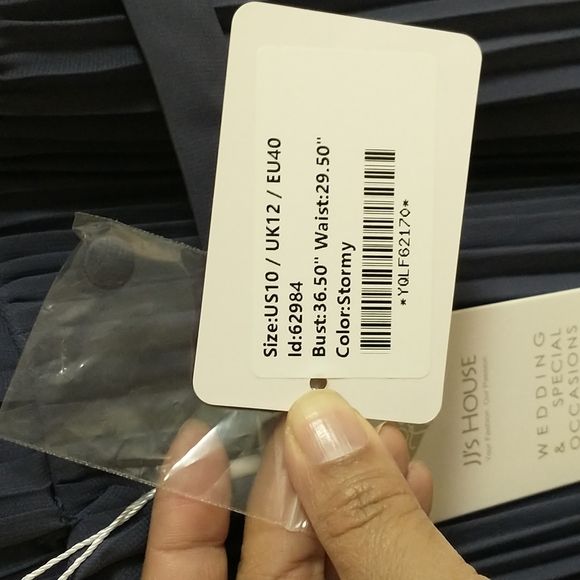 A-line highneck chiffon evening gown - Picture 3 of 3